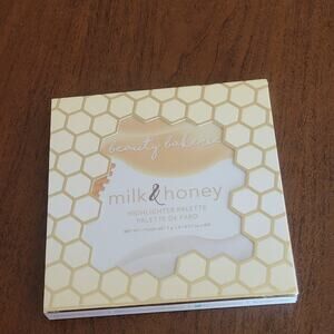 Beauty Bakerie Milk & Honey Highlighter Palette 4 Shades Full Size New
